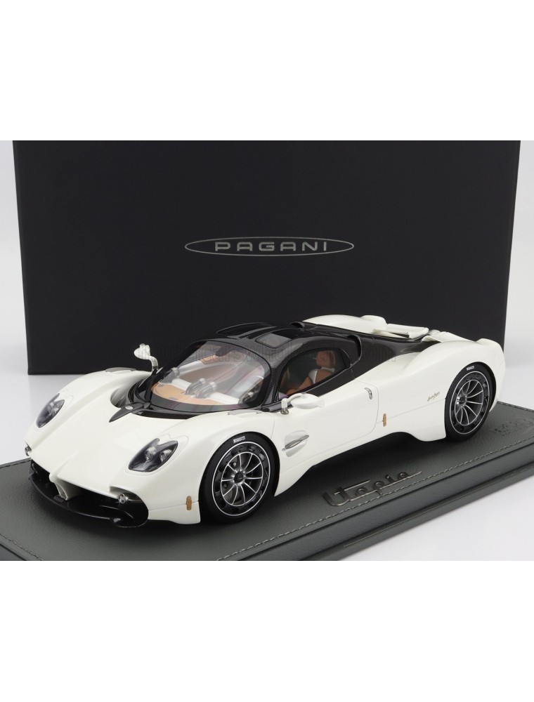 PAGANI - UTOPIA 2022 - CON VETRINA - WITH SHOWCASE - BIANCO PERLA - WHITE - 1/18