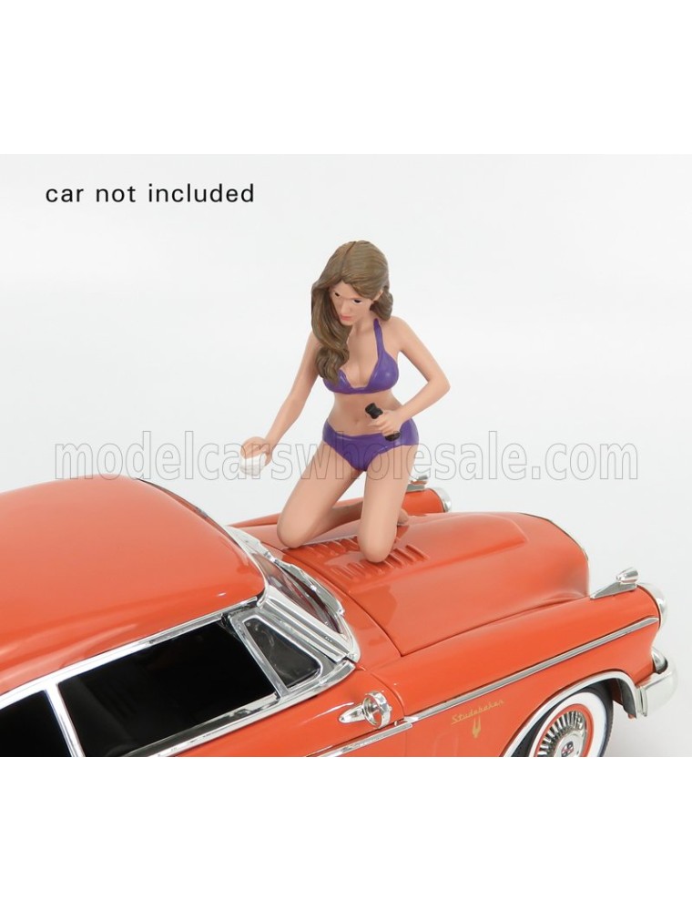 FIGURES - ALISA - GIRL BIKINI CAR WASH - PURPLE CREAM - 1/18